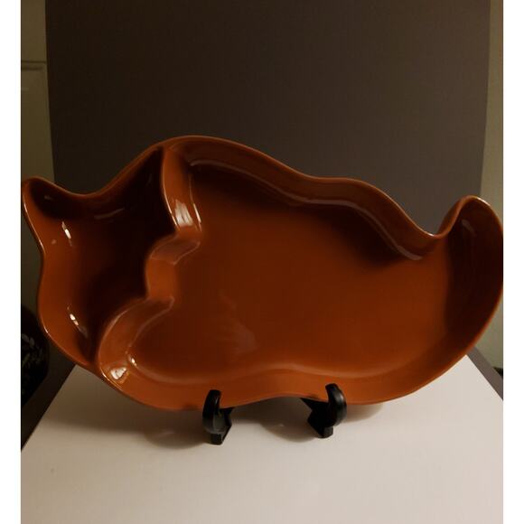 Red Clay Ceramic Pepper Chip and Dip Tray - Picture 3 of 3